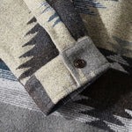 Men's Vintage Aztec Geometric Print Wool Double Pocket Button Down Jacket
