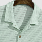 Men's seersucker texture solid color lapel short-sleeved shirt