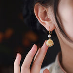 Buddha Stones Bodhi Seed Lovely Cat Paw Claw Peace Dangle Drop Earrings