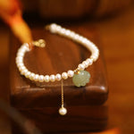 Buddha Stones Natural Hetian Jade Cat Paw Design Pearl Luck Bracelet