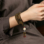 Buddha Stones Green Sandalwood Serenity Hand-Woven Cat Charm Retro Ethnic Mala