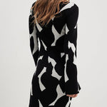Zeagoo Women's Black And White Long Sleeve Knit Maxi Dress
