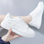 Chic White Sneakers Lightweight Comfort