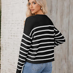 Zeagoo Women's Crew Neck Cropped Sweater Long Sleeve Knit Tops
