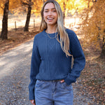 Zeagoo Women's Crew Neck Cable Knit Pullover Sweater