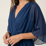 Mónica - Vestido de Chiffon con Escote en V