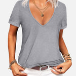 Zeagoo T-Shirt Women's Short Sleeve Deep V Neck Top (DE Only)
