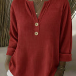 Lucía - Camiseta Henley Gofrada con Botones