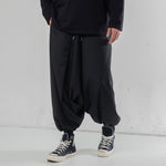 Dark-cropped Crotchless Pants
