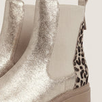 Chelsea Botas Doradas - Detalle Leopardo