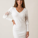 Eva - Vestido Elegante en Encaje con Escote en V