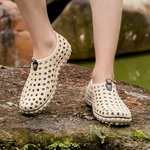 Day Stride Aqua Shoes