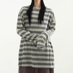 Flowy Loose-fitting Striped T-shirt