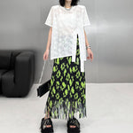 Women's Floral Pattern Lace Slit Hem T-shirt