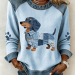 Julia - Perro Salchicha Encantador con Patchwork Denim